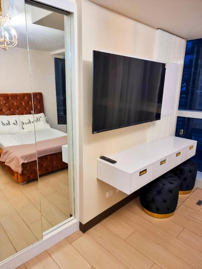 Modern 1Br In Uptown Bgc Aparthotel ตากิก ภายนอก รูปภาพ